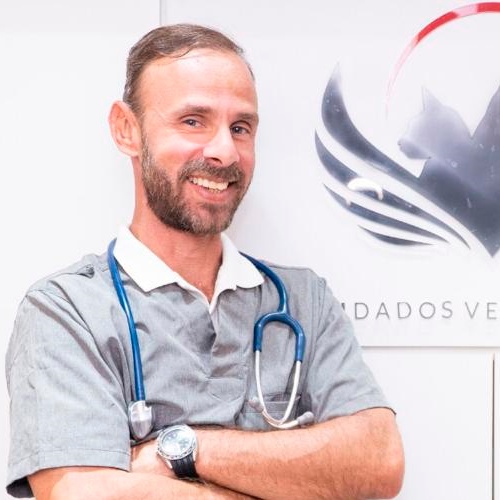 Dr. Rodrigo Latini Hanke Dr. Rodrigo Latini Hanke